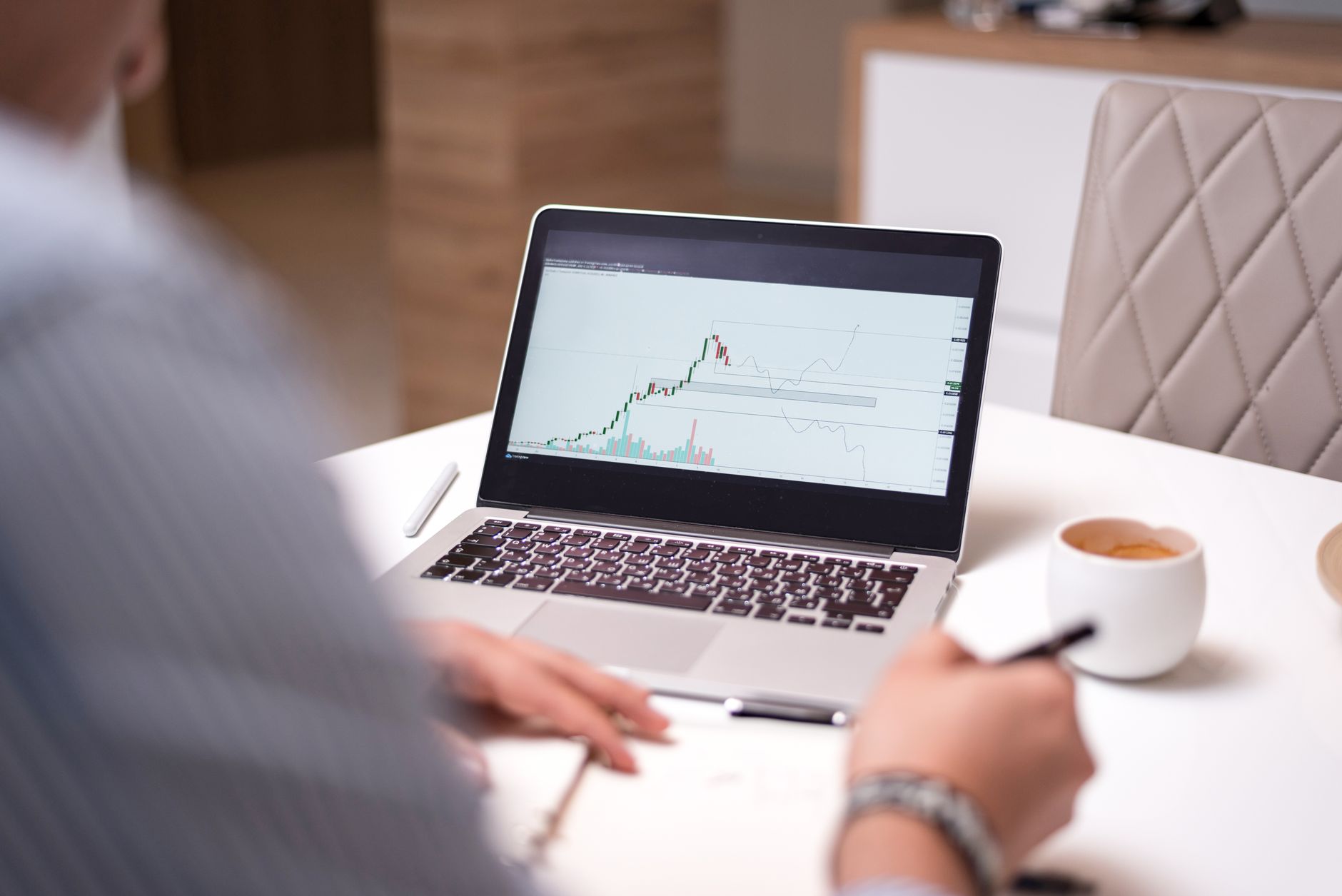 Cryptocurrencies and Market Statistics: A Practical Guide to Digital Asset Analysis